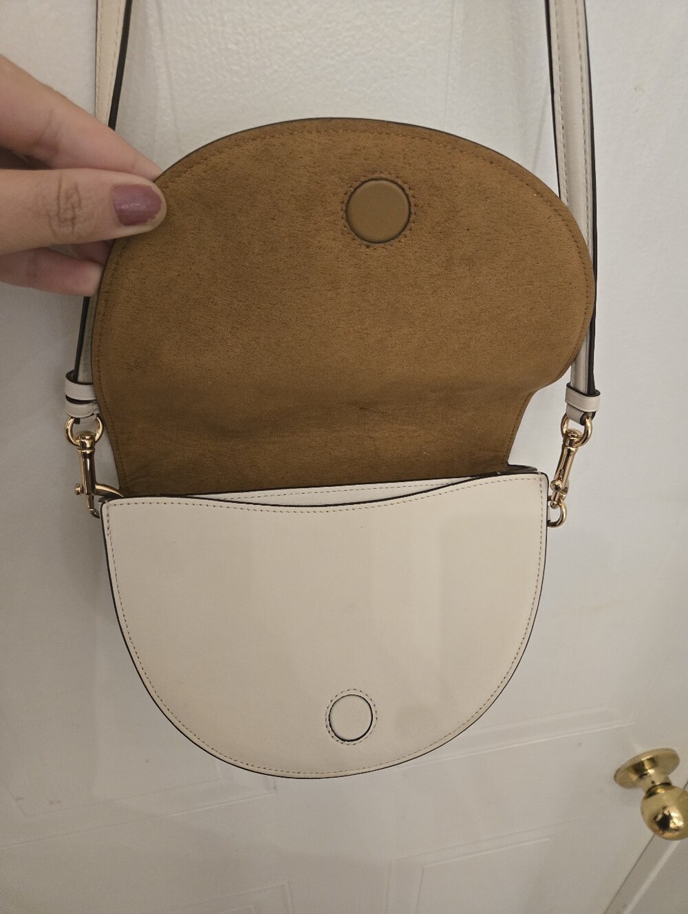 Coach Beige Daisy Saddle Crossbody Bag with Yellow Floral - Picture 4 of 12